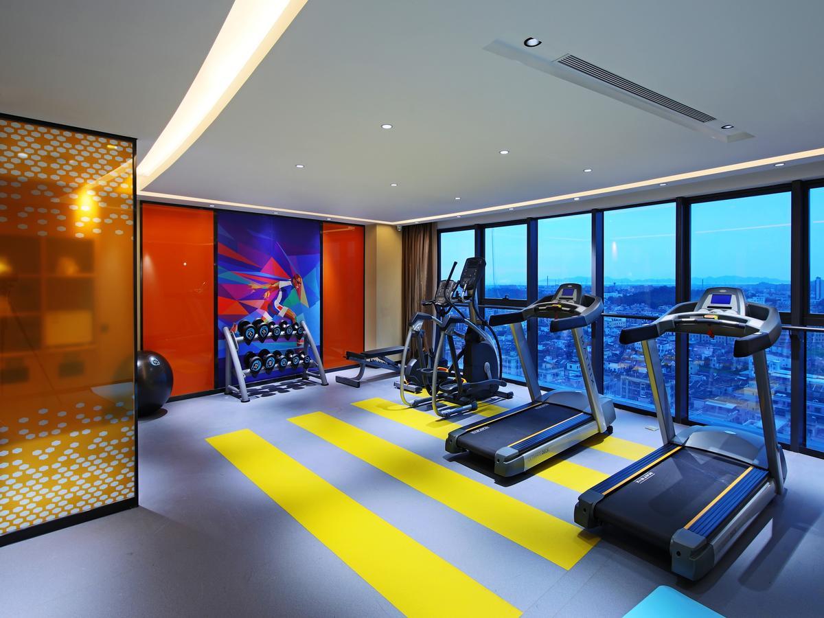 Hampton By Hilton Zhongshan Nanlang Экстерьер фото