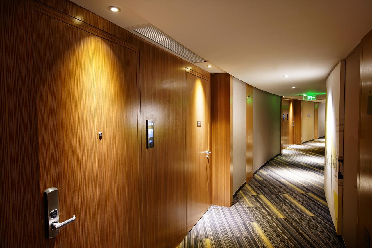 Hampton By Hilton Zhongshan Nanlang Экстерьер фото